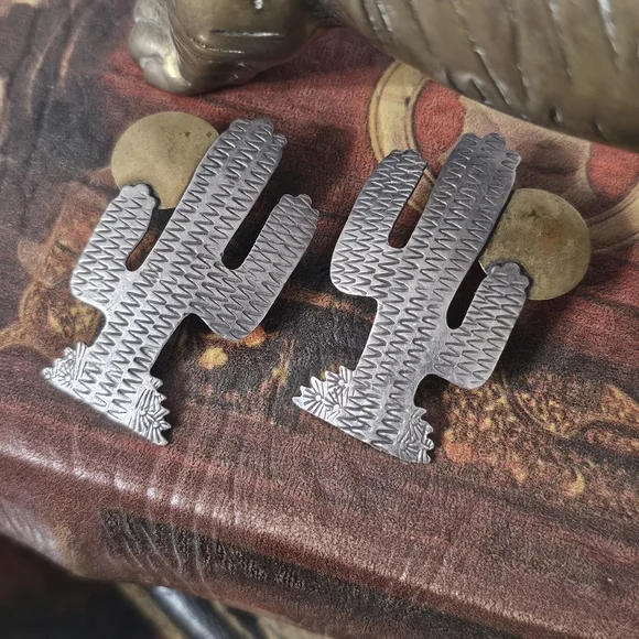 Sterling Silver Cactus Pierced Earrings - Picture 9 of 11